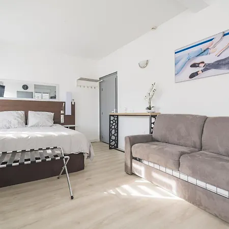 Le Refuge, Confort Avec Climatisation Lägenhet Cormontreuil